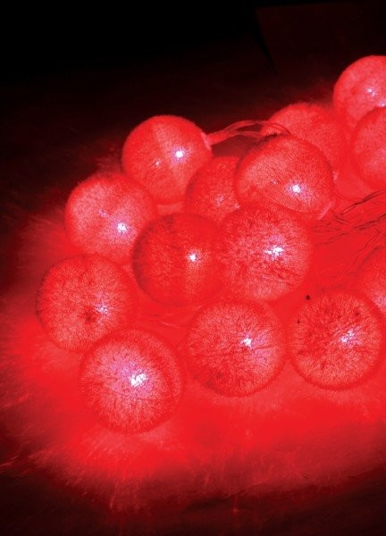 Светодиодная гирлянда КОСМОС KOCNL-EL150 Пушистые шарики 20LED красные