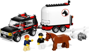 Конструктор LEGO City 7635 Полноприводный трейлер с лошадью