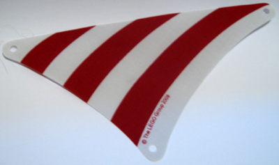 Cloth Sail Triangular 17 x 20 with Red Stripes Pattern, sailbb44 Very Light Bluish Gray U