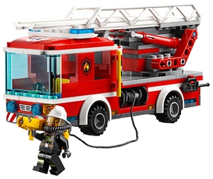 Конструктор LEGO City 60107 Пожарная машина с лестницей