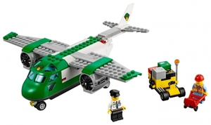 Конструктор LEGO City 60101 Грузовой самолет в аэропорту