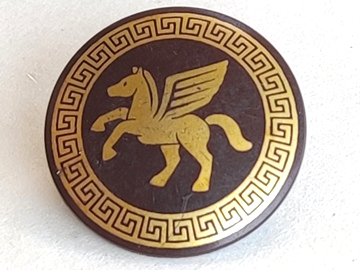 Minifigure, Shield Circular / Round Convex Face with Gold Winged Horse Pattern, 75902pb05 Dark Brown N