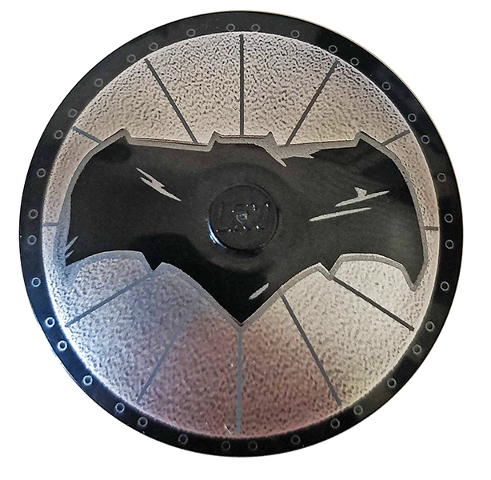 Круг Lego Dish 4 x 4 Inverted (Radar) with Solid Stud with Black Bat on Silver Background Batman Logo (Bat Signal) Pattern 3960pb035