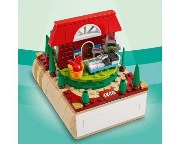 Конструктор LEGO Bricktober Fairy Tale Set 3/4 - Little Red Riding Hood
