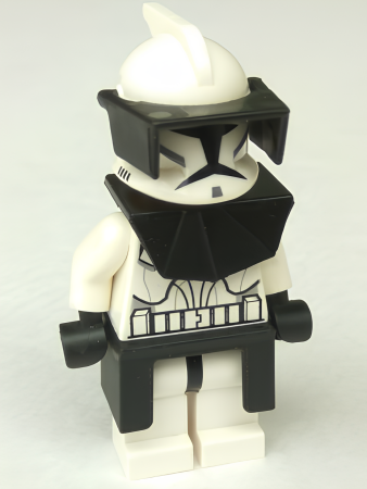 Минифигурка Lego Star Wars Clone Trooper (Phase 1) - Black Visor, Pauldron, and Kama, Large Eyes sw0223