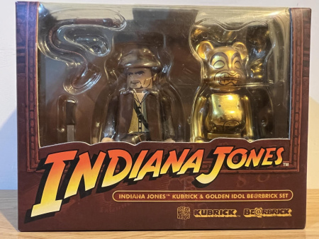 Фигурка BearBrick Indiana Jones Kubrick & Golden Idol100% set of 2