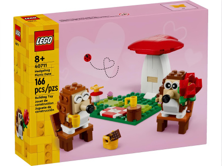 Конструктор LEGO Holiday and Event 40711 Дата пикника с ежом