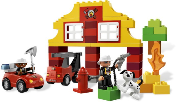 Конструктор LEGO DUPLO 6138 Моя первая пожарная станция