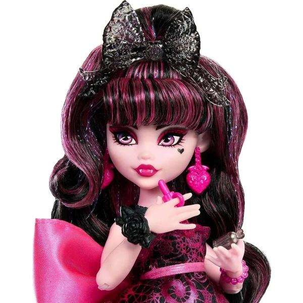 Кукла Monster High Series Monster Ball Draculaura HNF68