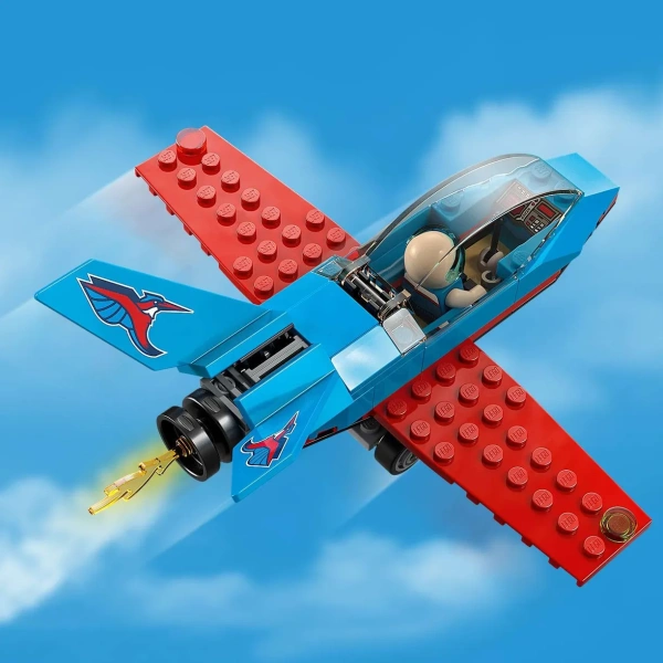 Конструктор LEGO City 60323 Трюковый самолёт УЦЕНКА ( вскрытая коробка )