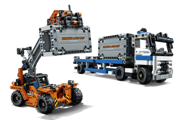 Конструктор LEGO Technic 42062 Контейнерный терминал