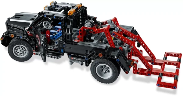 Конструктор LEGO Technic 9395 Тягач