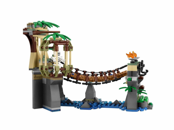 Конструктор LEGO The Ninjago Movie 70608 Битва Гармадона и мастера Ву