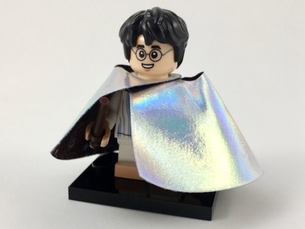 Минифигурка LEGO 71022 Harry Potter in Pajamas colhp-15