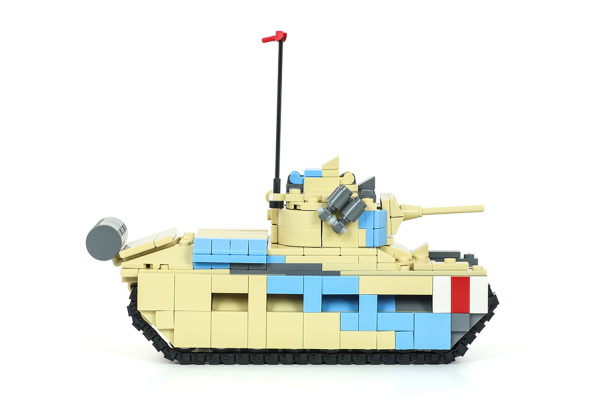 Конструктор Lego Brickmania A12 Matilda II - британский пехотный танк