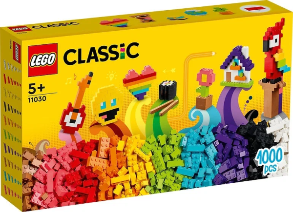 Конструктор LEGO 11030 Lots of Bricks